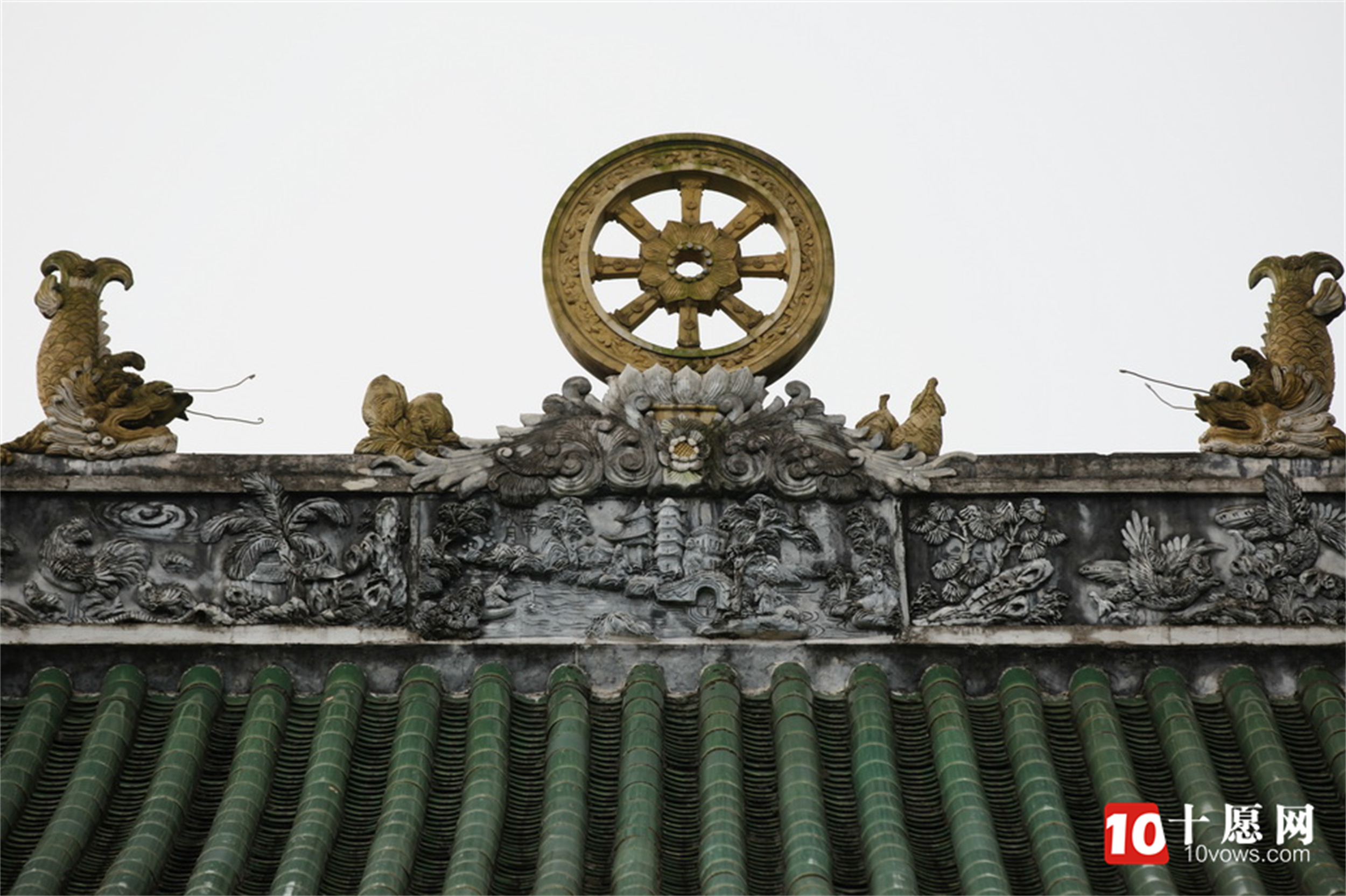 寺院檐上可不止有屋脊兽!宝珠、宝轮、蔓草......美轮美奂_十愿网